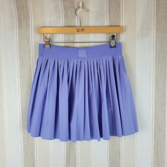 Beyond Yoga Pleated Lavender Skirt - Picture 13 of 13